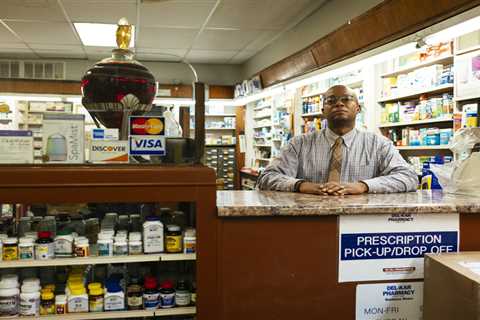 Deep Roots Help This Chicago Pharmacist Avoid Creating Another Drugstore Desert