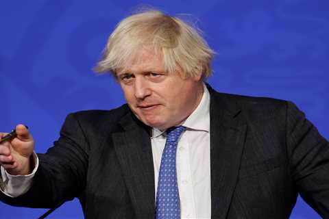 Boris Johnson NOT expected to impose more restrictions next week but is still monitoring Omicron..