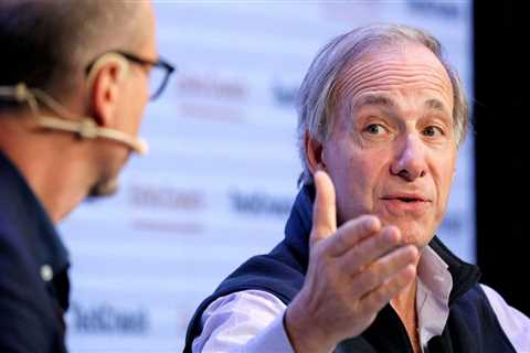 Billionaire Investor Ray Dalio Says Allocating 2% Of Portfolio To Bitcoin Is Reasonable