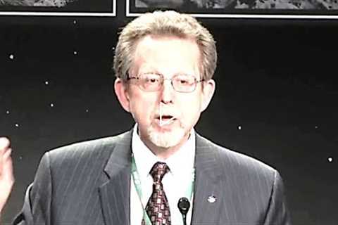 NASA’s Chief Scientist Who Quit Makes A Big Announcement & Says He Wants To Do This