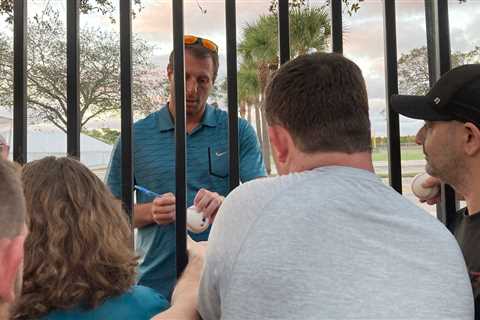 Scherzer’s Message as Camp Opens: ‘It’s Over. Let’s Just Play Baseball.’