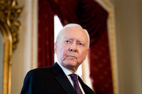 Orrin Hatch, Longtime Senator Who Championed Right-Wing Causes, Dies at 88