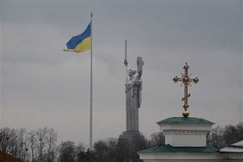 Ukraine denounces the death of a French journalist during an attack in the east of the country – •