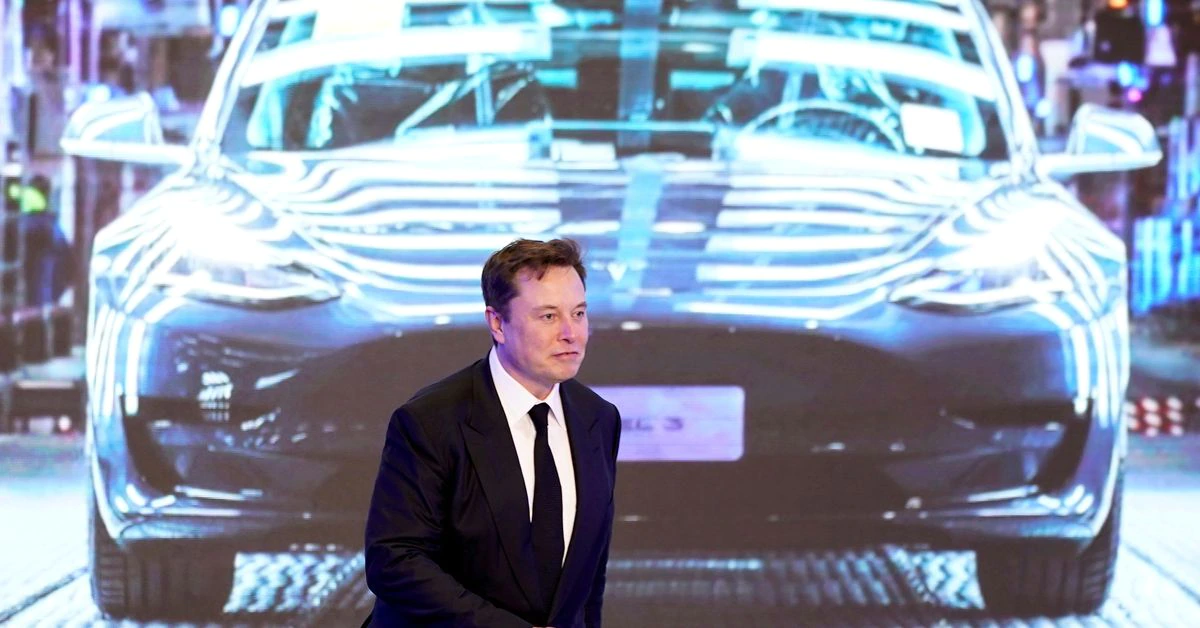 Exclusive: Musk feels “super bad” about the economy and wants to cut 10% of Tesla jobs