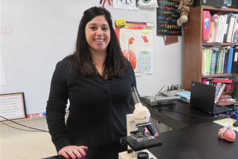 Monroe educator is Connecticut’s Middle School Science Teacher of the Year