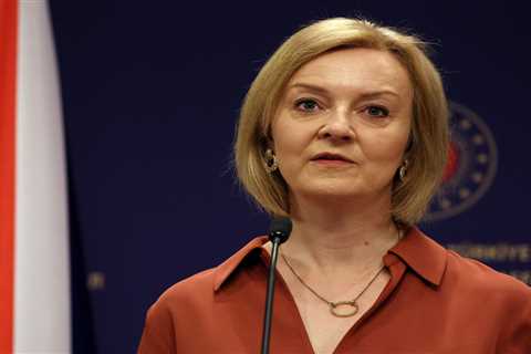 Britain will lead the world in rebuilding war-ravaged Ukraine, vows Liz Truss