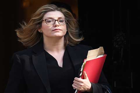 Penny Mordaunt praised for previous role as magician’s glamorous assistant