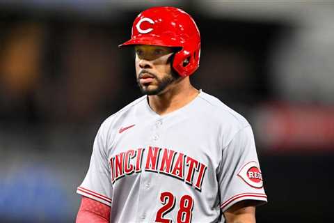 Boston Red Sox acquire Tommy Pham from Cincinnati Reds, send Jake Diekman to Chicago White Sox for..