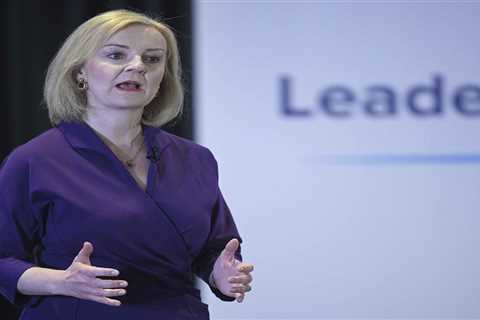 Liz Truss set to meet Joe Biden for first time as PM in September if she wins leadership