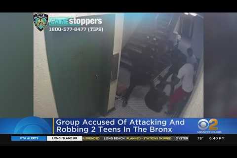 Group accused of attacking and robbing 2 teens in the Bronx