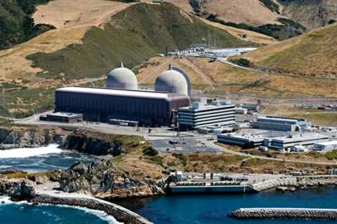 Newsom signs bill to keep Diablo Canyon nuclear plant open