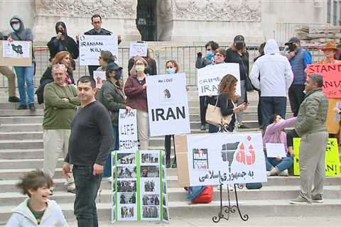 Hoosiers on Monument Circle support protesters in Iran – WISH-TV |  Indianapolis News |  Indiana..