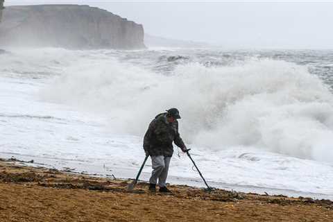 UK Weather: Brits to be lashed by ‘SEVERE’ 55mph gales this week as strong Atlantic jet stream..