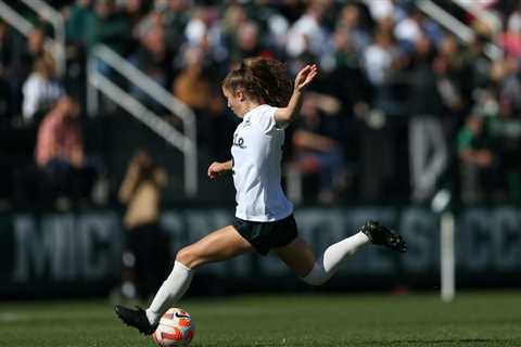 No. 15 women’s soccer greets Indiana in the final night game of the regular season at DeMartin