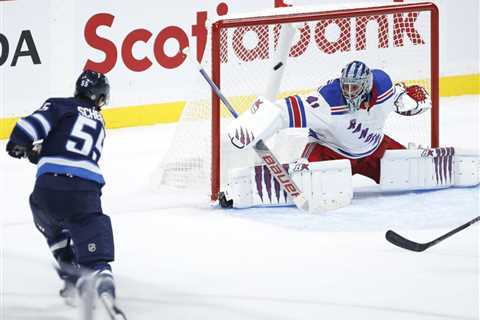 Scheifele scores 2 as Jets beat Rangers 4-1