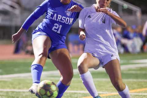 Galena scores late to beat Carson