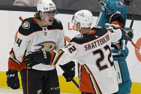 Ducks overcome Erik Karlsson’s hat trick, beat Sharks in SO