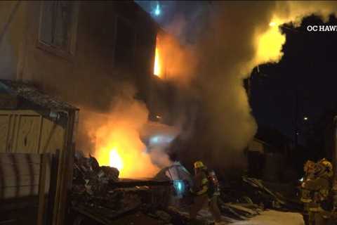 Massive fire destroys South Los Angeles apartment building