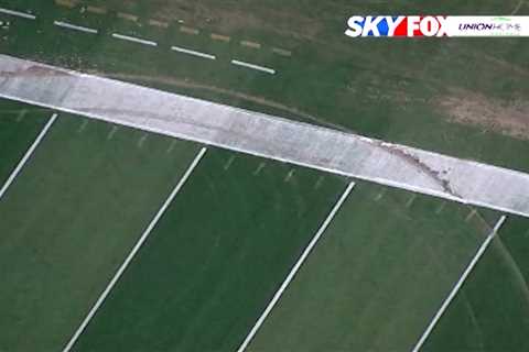 Golf cart driver makes donuts at Cleveland Browns stadium and damages field – FOX 13 Tampa