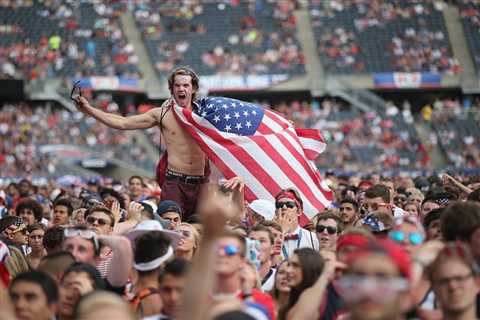 USA takes on England in World Cup