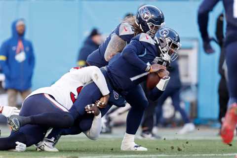 ‘Christmas Came Early!’  Houston Texans Halt 9-Game Losing Streak, Beat Tennessee Titans