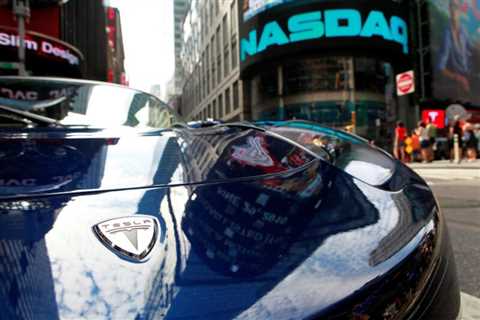 Tesla is making waves on Wall Street again – •