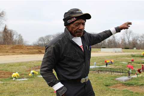 When Gun Violence Ends Young Lives, These Men Prepare the Graves