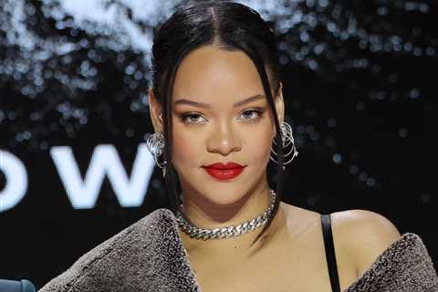 Donald Trump attacks Rihanna for anti-Trump graffiti ahead of Super Bowl performance