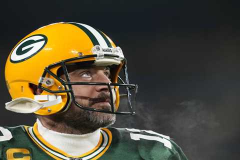 NFL Fans React To Latest Update On Aaron Rodgers, Jets Meeting