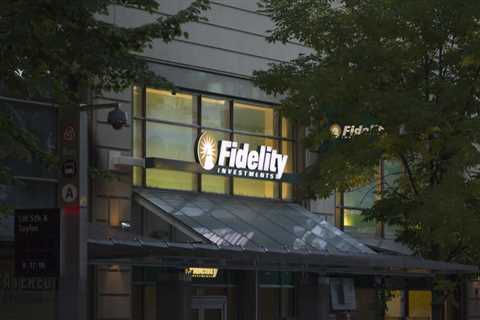 Fidelity's Six Year-end Money Moves You Shouldn't Forget