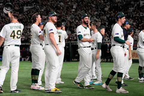 Australia lose unbeaten file in World Baseball Basic, overwhelmed by house favourites Japan 7-1