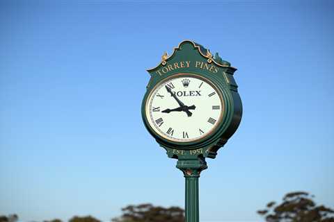 Why does California still change clocks 4 years after voters approved daylight saving proposition?