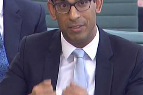 Rishi Sunak slams teaching unions threatening to disrupt exams this summer after rejecting..