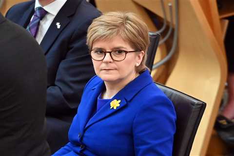 Nicola Sturgeon under pressure to reveal if she knew hubby Peter Murrell was going to be arrested..