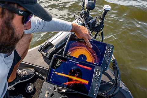 How to Read a Fish Finder