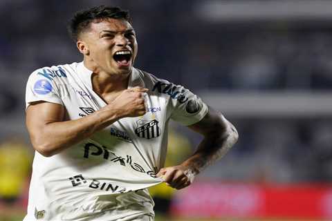 Roma in contact with Santos for Marcos Leonardo