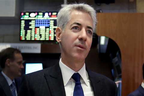 Billionaire investor Bill Ackman warns more banks will fail unless the FDIC insures all deposits