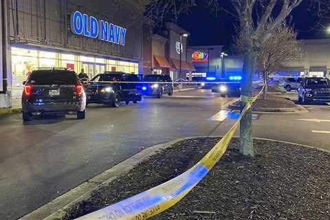 Suspect charged in double shooting at Gainesville shopping center still on the loose, police say –..