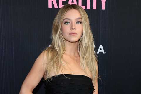 Sydney Sweeney Recalls Her Dad & Grandpa’s Initial Reaction to ‘Euphoria,’ (& It Wasn’t Great!) |..