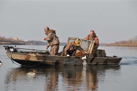 The Best Duck Hunting Boats of 2023