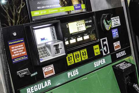 Gasoline prices in Fort Wayne rose nearly 28 cents a gallon last week |  Business