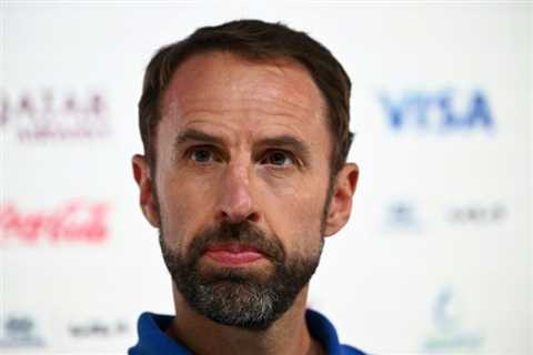 Southgate understands anger over Henderson’s Saudi move