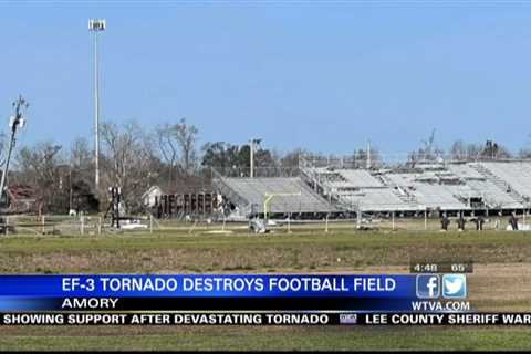 Tupelo residents help Amory prepare for first home game