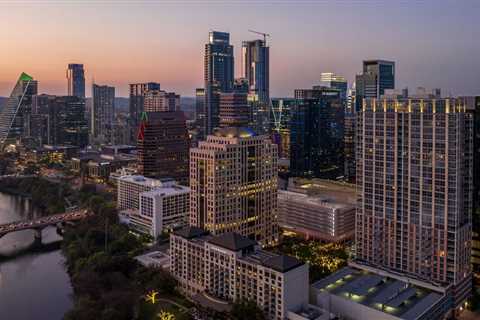 Austin Police Say 2 Dead, 1 Injured In Shooting At Shopping Area