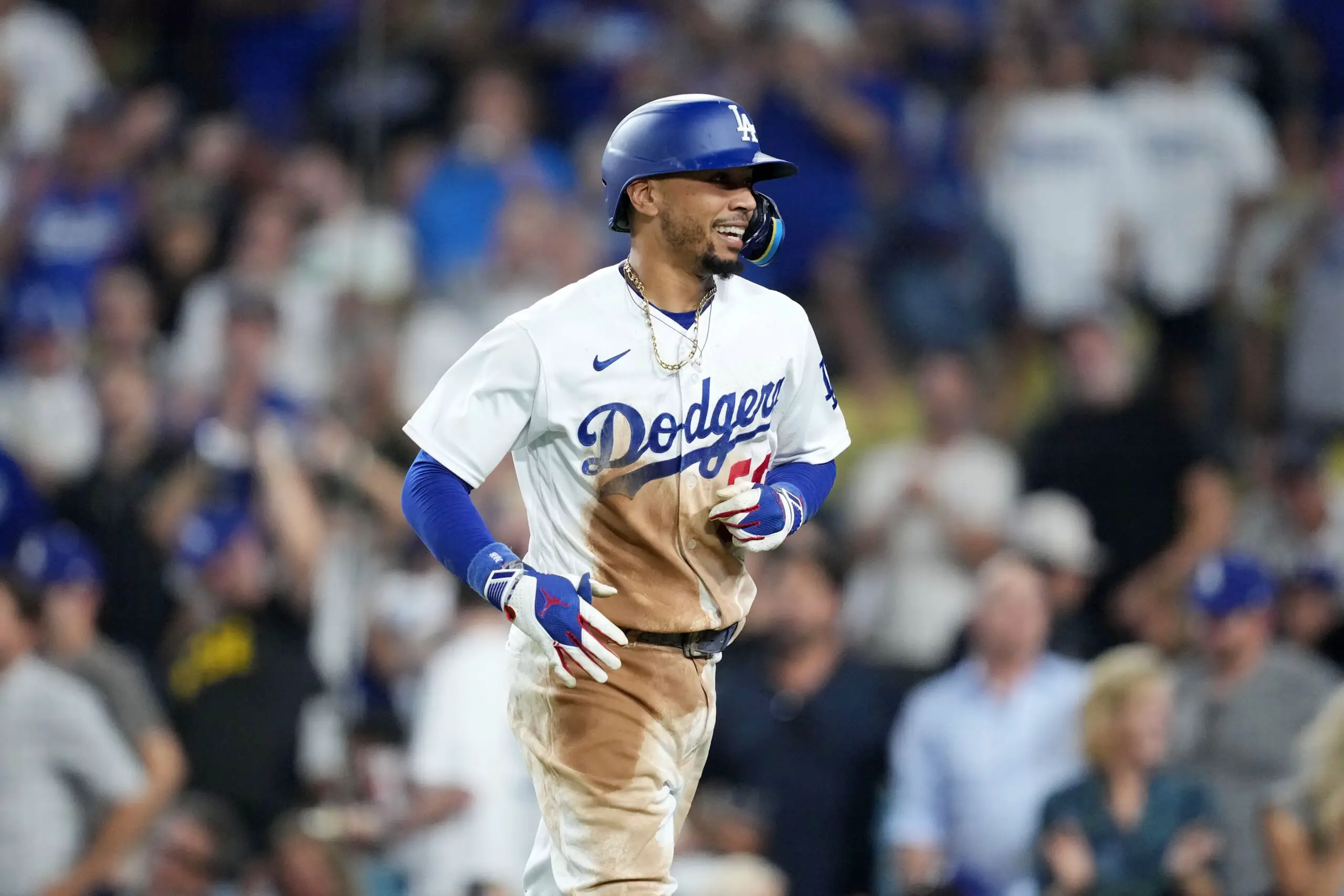 Dodgers News: Mookie Betts Joins Exclusive List With Babe Ruth, Lou Gehrig After Dominant August