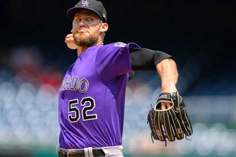 Rockies place Daniel Bard on IL, activate Chase Anderson