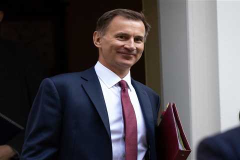 Jeremy Hunt Rules out Tax Cuts Despite Lower Borrowing