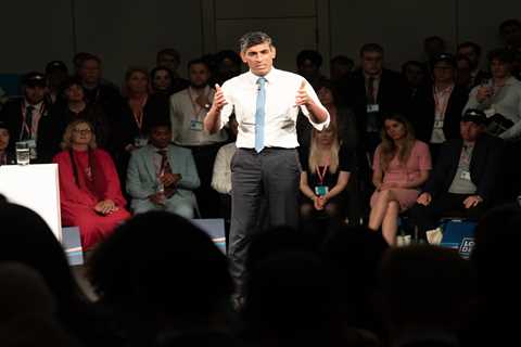 Rishi Sunak Takes Aim at Extreme Net Zero Critics as Conservative Party Conference Begins