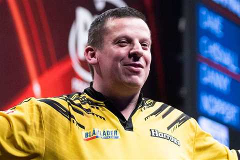 World Grand Prix Darts: Wayne Mardle explains why he thinks Dave Chisnall will win this year’s..