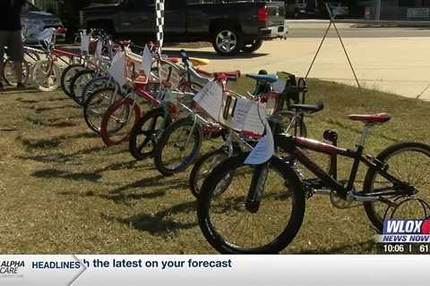 Biloxi Bicycle Works holds Vintage Bike Show to promote cycling, healthy living